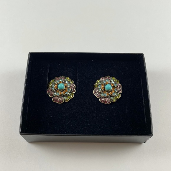 Brass Flower & Turquoise Clip on Earrings - Picture 3 of 8